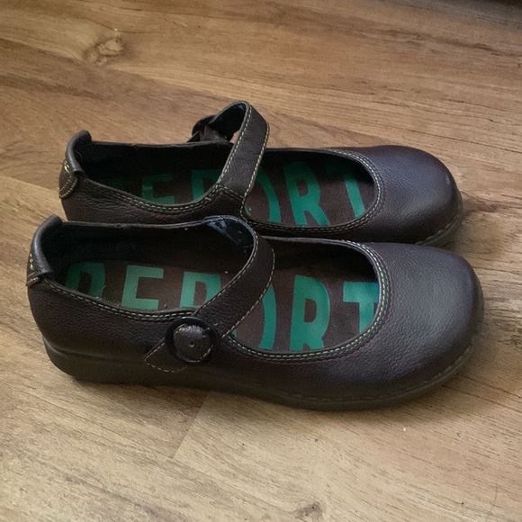 Dark brown report shoes 👞 size 8- 8.5 - Picture 5 of 6